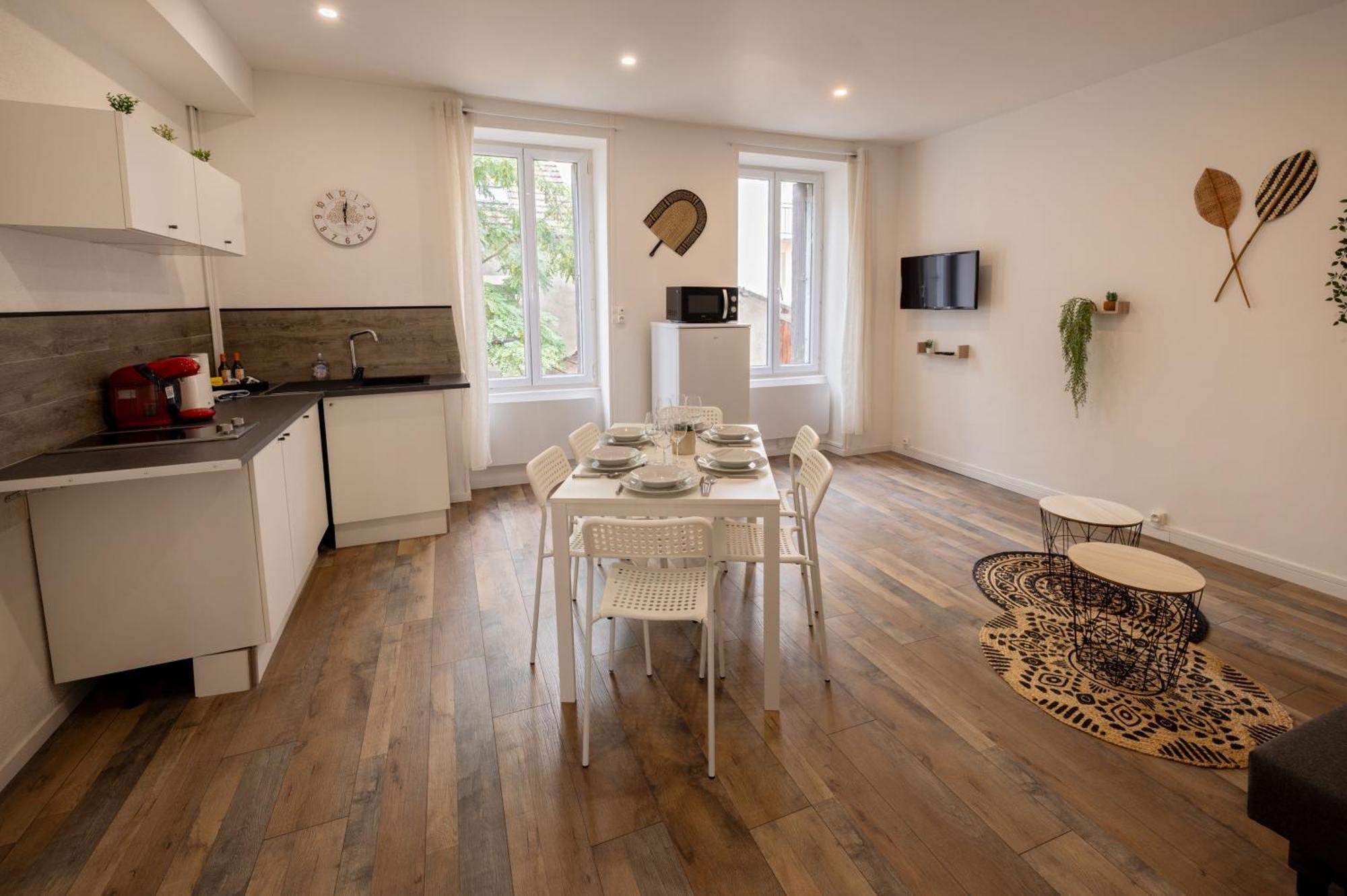 Ld-Location Hotel Montluçon Extérieur photo