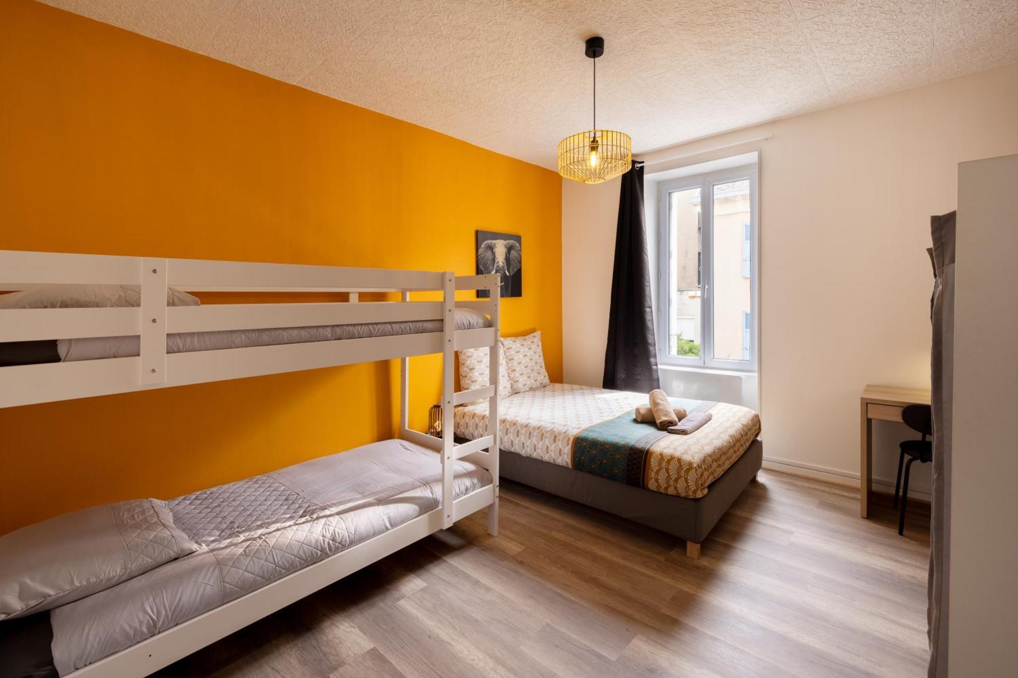 Ld-Location Hotel Montluçon Extérieur photo